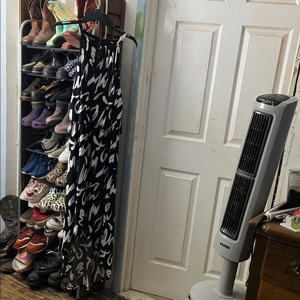 🧚Black and White Patterned Maxi Dress